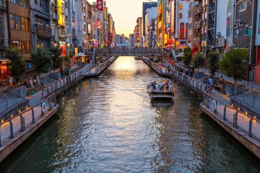 Exploring Osaka After Dark: Unforgettable Nighttime Adventures Beyond Bars
